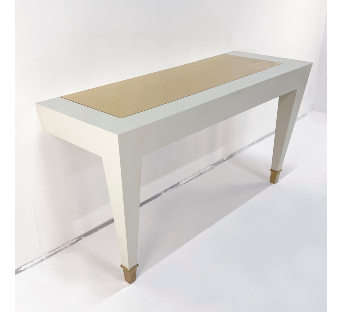 Консоль PARIS Donghia, стоимость 440 000 руб.  Фотография 2